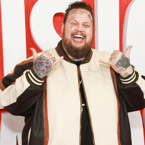 Jelly Roll Pre Show Ritual: What Happens Backstage?